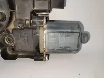 Peça sobressalente para automóvel em segunda mão motor elevador vidro traseiro esquerdo por seat leon st (5f8) fr referências oem iam 5q0959811e  0130822725
