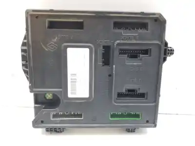 Peça sobressalente para automóvel em segunda mão módulo eletrônico por renault megane iii sport tourer expression referências oem iam 284b17882r