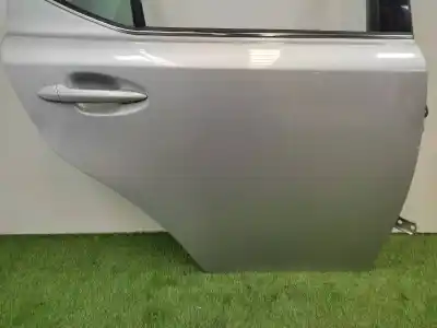 Second-hand car spare part rear right door for lexus is200 (ds2/is2) 220d oem iam references 6700353040  