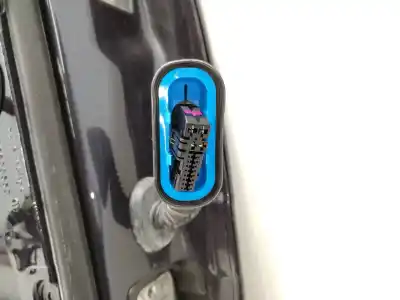 Автозапчастина б/у двері задні ліві для audi a8 (4e2) 4.2 quattro посилання на oem iam 4e0833051c  