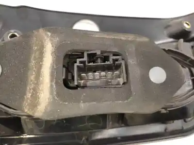 Pezzo di ricambio per auto di seconda mano luci posteriori destra per lancia ypsilon (101) 1.3 16v multijet argento riferimenti oem iam 51753384  