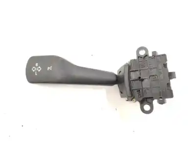 Peça sobressalente para automóvel em segunda mão Comutador De Piscas  por BMW SERIE 3 COUPE (E46) 1.9 CAT Referências OEM IAM 8363662M  01104000