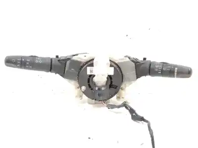 Recambio de automóvil de segunda mano de mando luces para nissan terrano/terrano.ii (r20) 2.7 turbodiesel referencias oem iam 255602x800  255602x800, 25260av770, 255601n006, 255408h702, 25567av710