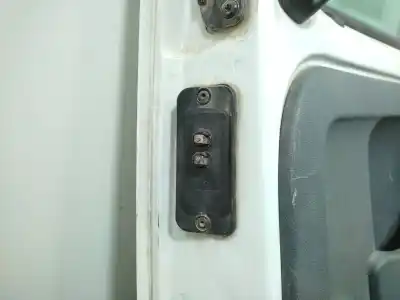 Автозапчастина б/у праві бічні розсувні двері для renault kangoo 4x4 authentique (kc0s/v) посилання на oem iam 7751473603  