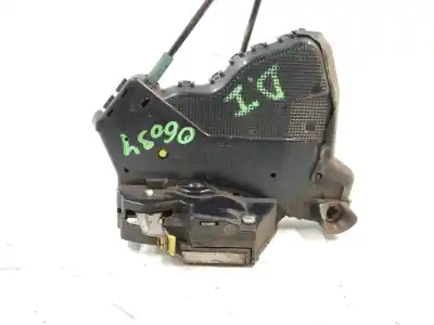 Second-hand car spare part Left Front Door Lock for SUZUKI GRAND VITARA JB (JT) 1.9 DDiS Turbodiesel OEM IAM references 8225065J14  267053023, 8225065J12, 8225065J11, 8225065J10