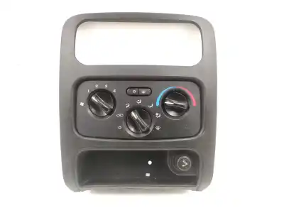 Pezzo di ricambio per auto di seconda mano CONTROLLO RISCALDAMENTO / ARIA CONDIZIONATA per JEEP CHEROKEE (KJ)  Riferimenti OEM IAM 55037533AG  8864900, IB1C300204, P55037533AG