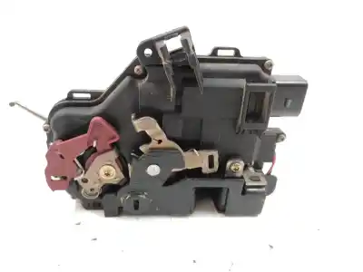 Recambio de automóvil de segunda mano de cerradura puerta trasera izquierda para audi a4 berlina (8e) 2.0 referencias oem iam 8e0839015c  