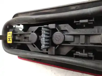 Second-hand car spare part right tailgate light for opel combo 1.3 16v cdti oem iam references 09199763  