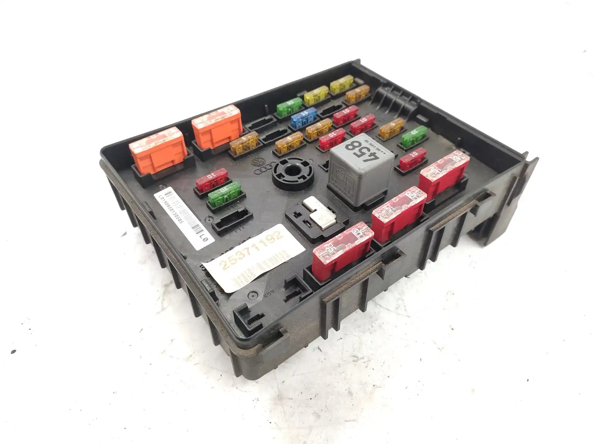 Fuse box unit volkswagen passat berlina 3c2 2.0 tdi 3c0937125 63592777  189844