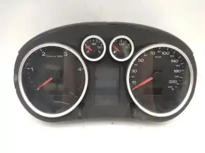 Pièce détachée automobile d'occasion COMPTEUR DE VITESSE TABLEAU DE BORD pour AUDI A2 (8Z)  Références OEM IAM 8Z0920900  110080192