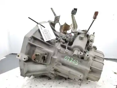 İkinci el araba yedek parçası vites kutusu için toyota yaris (ncp1/nlp1/scp1) 1.3 expo oem iam referansları 303000d030  