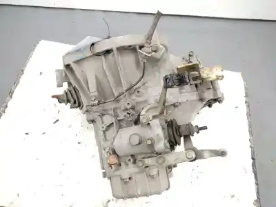 İkinci el araba yedek parçası vites kutusu için toyota yaris (ncp1/nlp1/scp1) 1.3 expo oem iam referansları 303000d030  