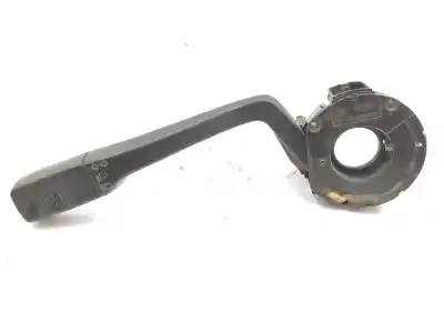 Pièce détachée automobile d'occasion Commutateur D'éclairage pour VOLKSWAGEN GOLF II (191/193) 1.3 Références OEM IAM 357953513  