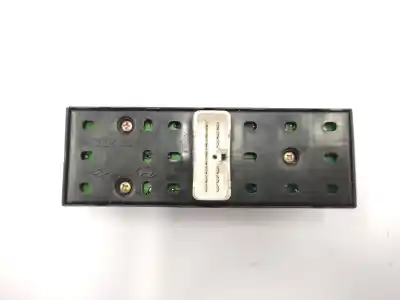 Second-hand car spare part left front power window switch for hyundai getz (tb) 1.5 crdi oem iam references 935701c110  