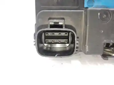 İkinci el araba yedek parçası sol ön kapi kilidi için volvo xc90 2.4 diesel cat oem iam referansları 30699746  