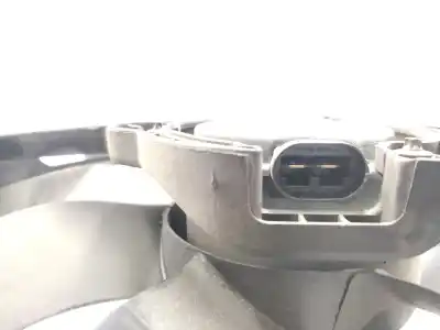 Pezzo di ricambio per auto di seconda mano elettroventola per renault grand modus 1.5 dci diesel cat 86 cv / 63 kw riferimenti oem iam 8200966248  m53000266
