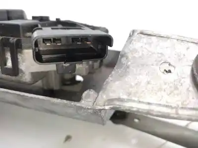 Second-hand car spare part front windshield wiper motor for renault grand modus 1.5 dci diesel cat 86 cv / 63 kw oem iam references 7701208057  