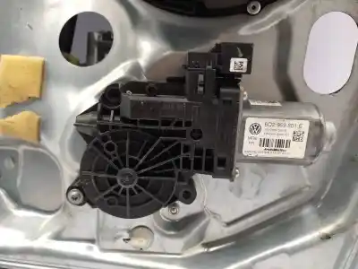 Piesă de schimb auto la mâna a doua mecanism acționare geam fațã dreapta pentru volkswagen t5 bus caravelle 4motion referințe oem iam 6q2959801e  