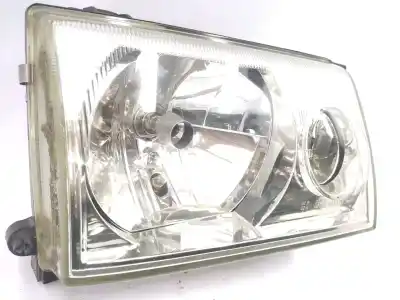 Second-hand car spare part right headlight for nissan terrano/terrano.ii (r20) se oem iam references 260100x401  