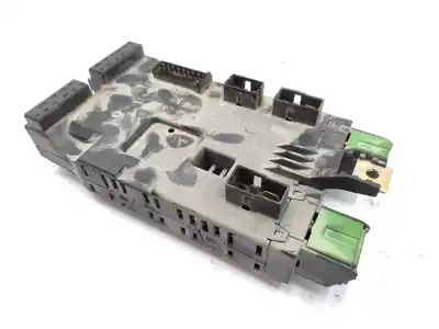 Second-hand car spare part fuse box unit for volkswagen lt caja cerrada / combi (mod. 1997) lt 35 caja cerrada oem iam references a0005400650  2d0937025b