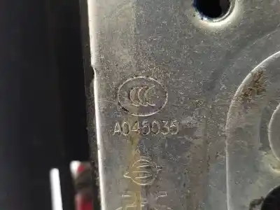 Автозапчастина б/у замок передніх дверей лівий для ssangyong rodius xdi посилання на oem iam 7121021024  