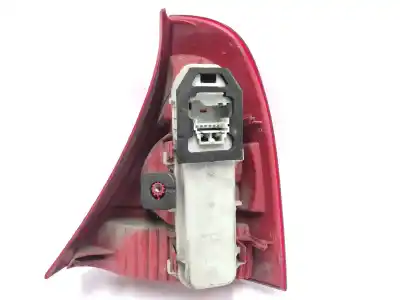 Pezzo di ricambio per auto di seconda mano lampada posteriore sinistra per renault clio ii fase ii (b/cb0) 1.5 dci diesel riferimenti oem iam 8200071413 8200917488 89023922