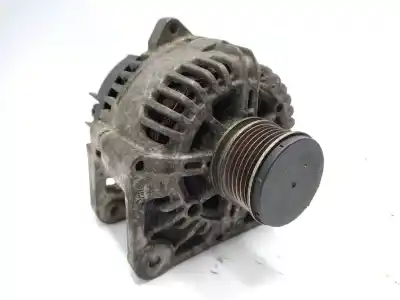 Piesă de schimb auto la mâna a doua ALTERNATOR pentru RENAULT MEGANE II CLASSIC BERLINA  Referințe OEM IAM 8200772726 7711368719 TG11C069