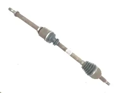 Second-hand car spare part  for RENAULT MEGANE II FAMILIAR  OEM IAM references 8200472158  7711497233