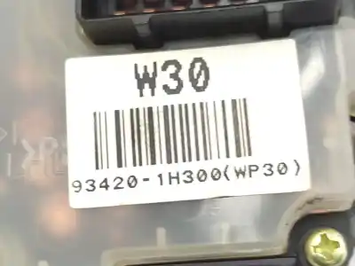 Pezzo di ricambio per auto di seconda mano comando pulito per kia cee´d emotion riferimenti oem iam 934201h300  