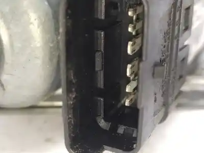 Second-hand car spare part driver left window regulator for renault modus 1.5 dci diesel oem iam references 8200277577  