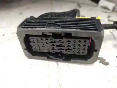 Автозапчасти б/у сиденье правое переднее за opel astra k (b16) 1.4 turbo (68) ссылки oem iam 39046591  39046581