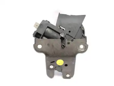 Pezzo di ricambio per auto di seconda mano Baule / Serratura Del Cancello per VOLKSWAGEN PASSAT BERLINA (3C2) 2.0 TDI Riferimenti OEM IAM 4F5827505C  4F5827505D