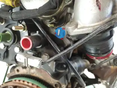 Автозапчастина б/у двигун комплект для peugeot 307 break / sw (s1) sw посилання на oem iam rhs  0135gk