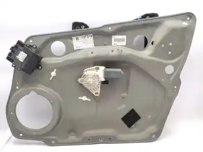 Pièce détachée automobile d'occasion LÉVE GLACE AVANT DROIT pour MERCEDES-BENZ CLASE B (W245)  Références OEM IAM A1697202879 A1697200879 A1698201542