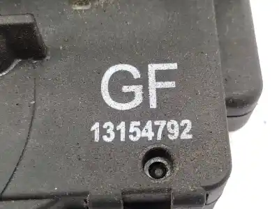 Second-hand car spare part front right door lock for opel combo familiar oem iam references 13154792  