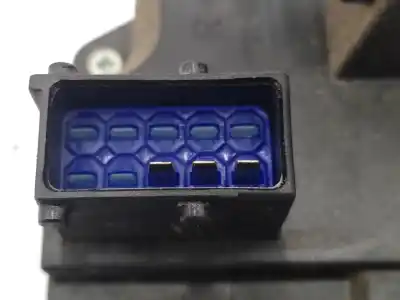 Peça sobressalente para automóvel em segunda mão fechadura da porta dianteira direita por opel combo familiar referências oem iam 24434885  13154792