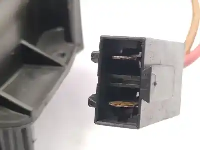 Peça sobressalente para automóvel em segunda mão motor de sofagem por opel combo familiar referências oem iam 24436989  