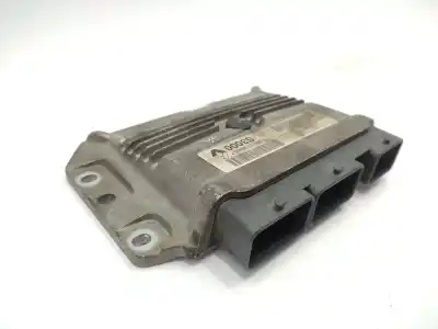 Recambio de automóvil de segunda mano de CENTRALITA MOTOR UCE para RENAULT MEGANE II SEDÁN (LM0/1_)  referencias OEM IAM 8200298463  8200298457