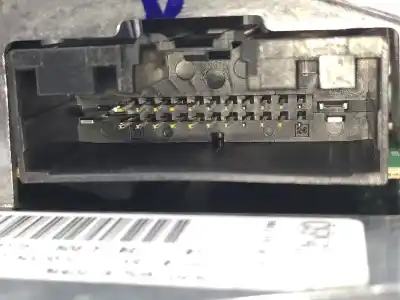 Peça sobressalente para automóvel em segunda mão sistema de áudio / rádio cd por ford transit courier b460 monospace 1.5 tdci referências oem iam et7618d815be  2603129