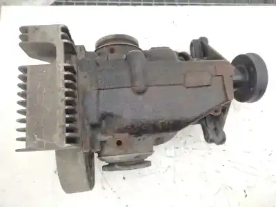 Second-hand car spare part rear differential for bmw 5 (e60) 520 i oem iam references 07527096  33107527097