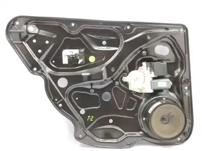 Автозапчастина б/у  для VOLKSWAGEN PASSAT B6 (3C2)  Посилання на OEM IAM 3C4839755F  3C5939461J