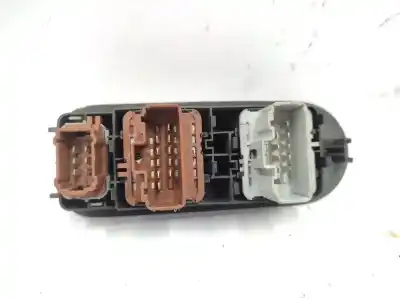 Second-hand car spare part left front power window switch for renault megane ii (bm0/1_, cm0/1_) 1.5 dci (bm02, bm13, bm2a, cm02, cm13) oem iam references 8200315033 8200364795 8200315040