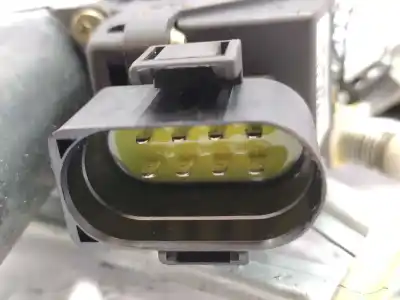 Pezzo di ricambio per auto di seconda mano alzacristalli anteriore sinistro per audi a4 b5 (8d2) 1.9 tdi riferimenti oem iam 8d0837397c  8d0837461