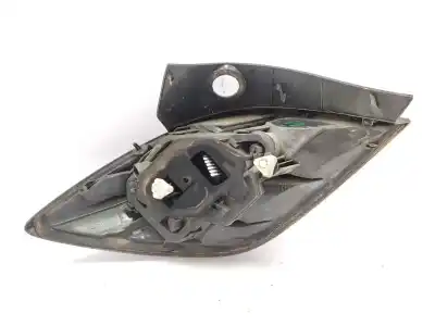Pièce détachée automobile d'occasion feu arrière droit pour opel astra gtc 1.6 16v références oem iam 93183056  