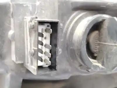 Peça sobressalente para automóvel em segunda mão farol / farolim direito por citroen c2 (jm_) 1.4 referências oem iam 620670  