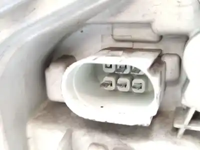 Автозапчасти б/у правый задний фонарь за audi a3 (8p1) 1.9 tdi ссылки oem iam 8p0945096  