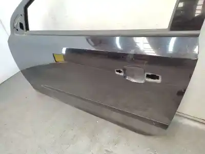 Second-hand car spare part left front door for opel astra h gtc (a04) 1.7 cdti (l08) oem iam references 13168043  