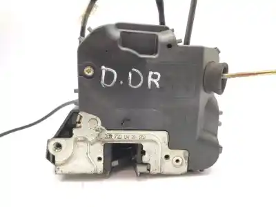Second-hand car spare part front right door lock for mercedes-benz clase c (w203) c 200 cdi (203.004) oem iam references a2037200435