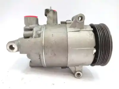 Recambio de automóvil de segunda mano de COMPRESOR AIRE ACONDICIONADO para VOLKSWAGEN GOLF VI (5K1)  referencias OEM IAM 5K0820803H  5K0820803X