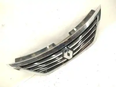 Автозапчасти б/у передняя решетка радиатора за renault latitude (l70_) 2.0 dci 175 (l70y) ссылки oem iam 623109306r  